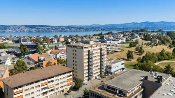 Immobilie in Wollerau - Wohnen mit traumhafter See- und Weitsicht - Bild 6
