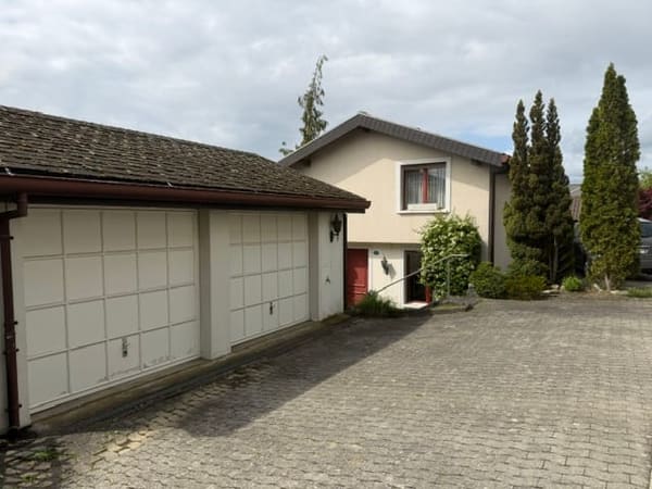 Immobilie in Müntschemier - 5.5-Zimmer-Einfamilienhaus mit Garten in Müntschemier kaufen - Bild 1