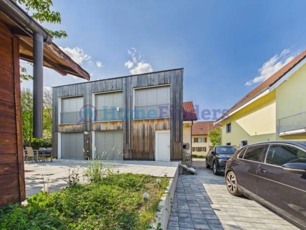 Immobilie in Veltheim Ag - SONNIG GROSSES RAUMWUNDER UND VIEL PLATZ ZUM LEBEN - Bild 1