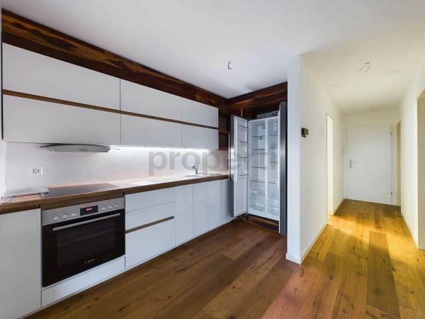 Immobilie in Eggenwil - Frisch renoviertes WohnglÃ¼ck mit grosszÃ¼gigem Balkon - Bild 3