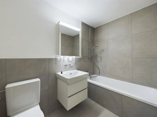 Immobilie in Eggenwil - Frisch renoviertes WohnglÃ¼ck mit grosszÃ¼gigem Balkon - Bild 9