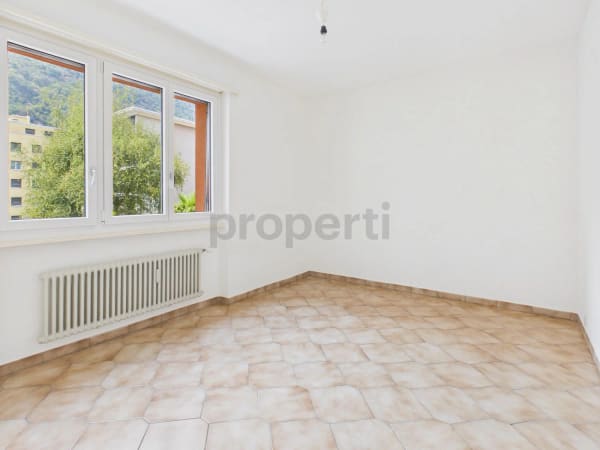 Immobilie in Bellinzona - Elegante appartamento rinnovato con balcone - Bild 4