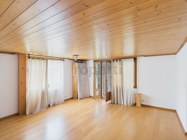 Immobilie in Frutigen - Wohntraum mit Charakter und vielseitigem Gestaltungspotenzial - Bild 1