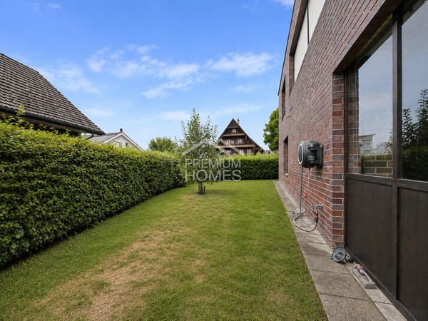 Immobilie in Hagendorn - Exklusives Zuhause mit Garten und Rigi-Blick - Bild 2