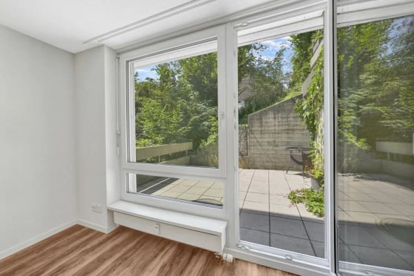 Immobilie in Niederteufen - Wohnen wie im Einfamilienhaus! Riesige, gepflegte Maisonette-Wohnung mit Alpsteinpanorama und Schwimmbad - Bild 22