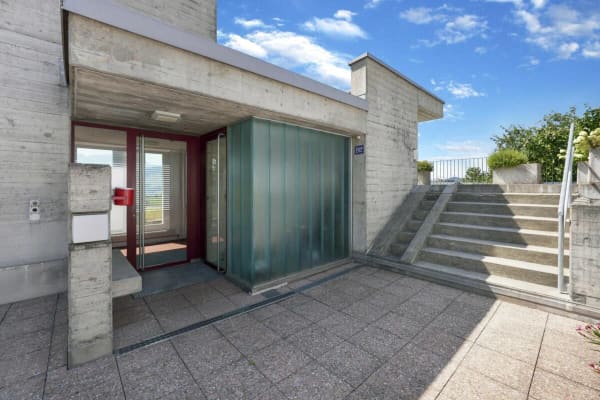 Immobilie in Niederteufen - Wohnen wie im Einfamilienhaus! Riesige, gepflegte Maisonette-Wohnung mit Alpsteinpanorama und Schwimmbad - Bild 41