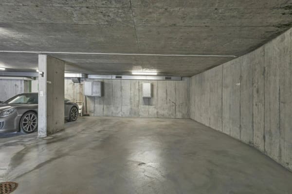 Immobilie in Niederteufen - Wohnen wie im Einfamilienhaus! Riesige, gepflegte Maisonette-Wohnung mit Alpsteinpanorama und Schwimmbad - Bild 42