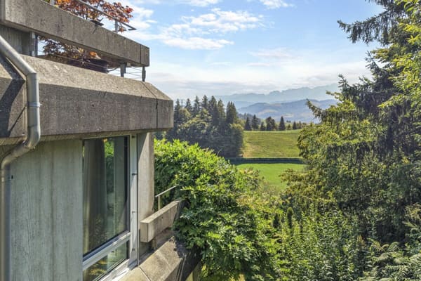 Immobilie in Niederteufen - Wohnen wie im Einfamilienhaus! Riesige, gepflegte Maisonette-Wohnung mit Alpsteinpanorama und Schwimmbad - Bild 62