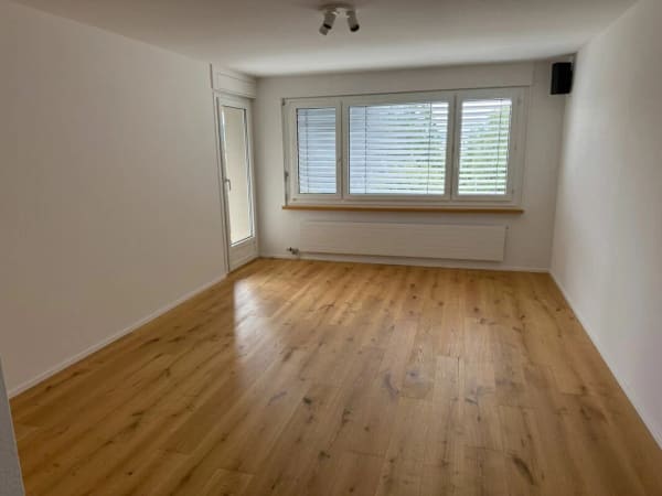 Immobilie in Zofingen - Neuwertige Wohnung (renoviert fÃ¼r CHF 115'000.-) mit Lift an ruhiger Lage - Bild 10