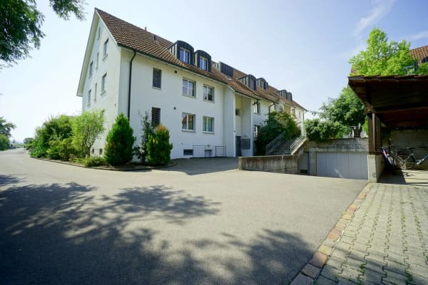 Immobilie in Egliswil - Gepflegte 2.5 Zimmer-Gartenwohnung an attraktiver und sonniger Lage mit grossem Garten - Bild 1
