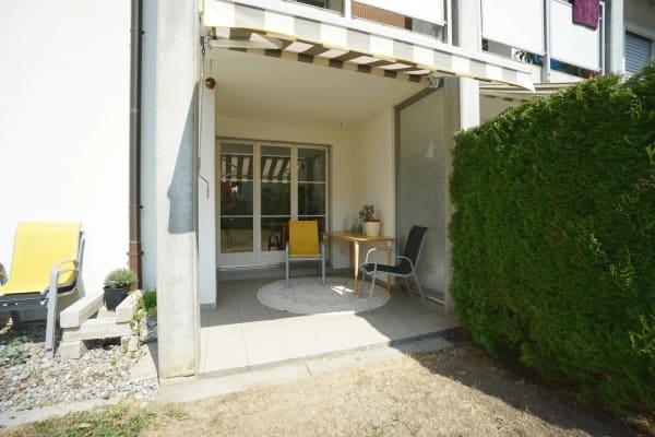 Immobilie in Egliswil - Gepflegte 2.5 Zimmer-Gartenwohnung an attraktiver und sonniger Lage mit grossem Garten - Bild 10