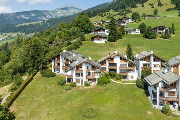 Immobilie in Flims Dorf - 4 Zimmerwohnung mit top Aussicht im malerischen Fidaz - Bild 14