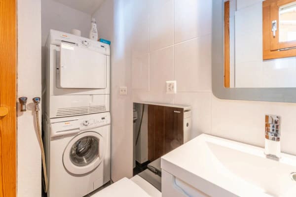 Immobilie in Flims Dorf - 4 Zimmerwohnung mit top Aussicht im malerischen Fidaz - Bild 6