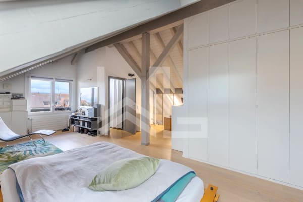 Immobilie in Eysins - Superbe duplex entièrement rénové - Bild 6