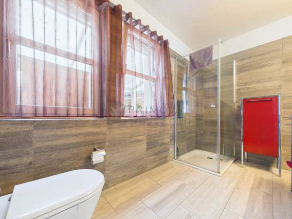 Immobilie in Uesslingen - Charmantes Einfamilienhaus mit zusÃ¤tzlicher LandwirtschaftsflÃ¤che - ideal fÃ¼r Pferdeliebhaber - Bild 10