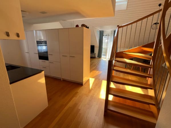 Immobilie in Oberkulm - 4.5-Zimmer-Maisonette-Wohnung mit viel Charme und grossem Balkon. - Bild 11