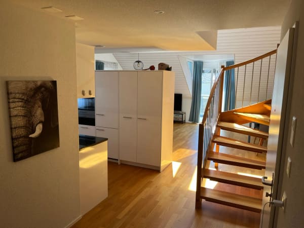 Immobilie in Oberkulm - 4.5-Zimmer-Maisonette-Wohnung mit viel Charme und grossem Balkon. - Bild 4