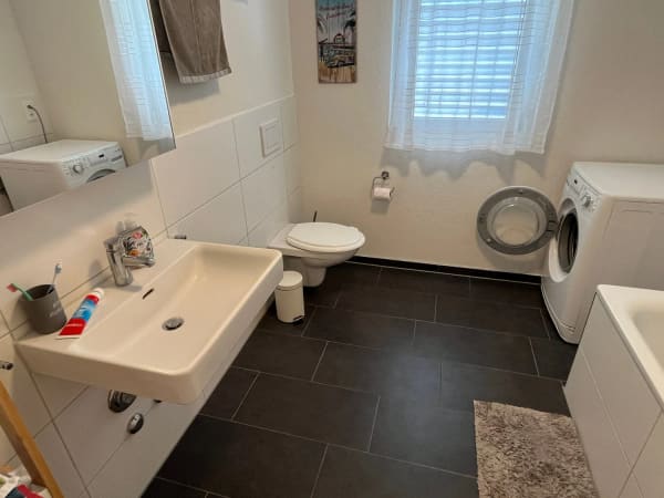 Immobilie in Oberkulm - 4.5-Zimmer-Maisonette-Wohnung mit viel Charme und grossem Balkon. - Bild 9