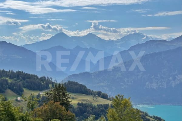 Immobilie in Beatenberg - Weitblick. Privatsphäre. Exklusivität. Dachmaisonette über dem Thunersee (auch als Zweitwohnsitz) - Bild 0