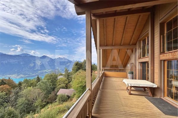 Immobilie in Beatenberg - Weitblick. Privatsphäre. Exklusivität. Dachmaisonette über dem Thunersee (auch als Zweitwohnsitz) - Bild 11