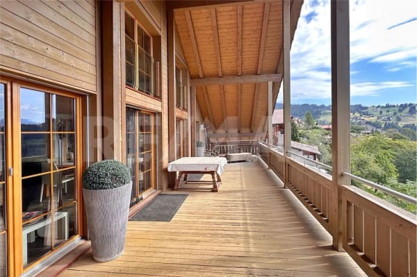 Immobilie in Beatenberg - Weitblick. Privatsphäre. Exklusivität. Dachmaisonette über dem Thunersee (auch als Zweitwohnsitz) - Bild 12