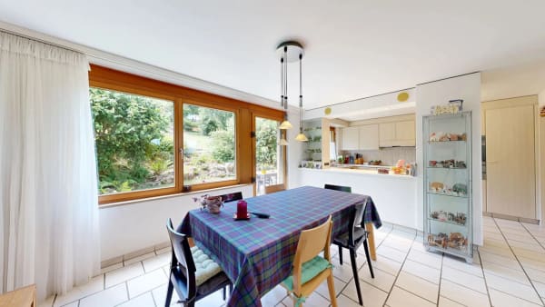 Immobilie in Ettingen - 5-Zimmer-Reihenmittelhaus mit Garage und zwei Aussenparkplätzen - Bild 7