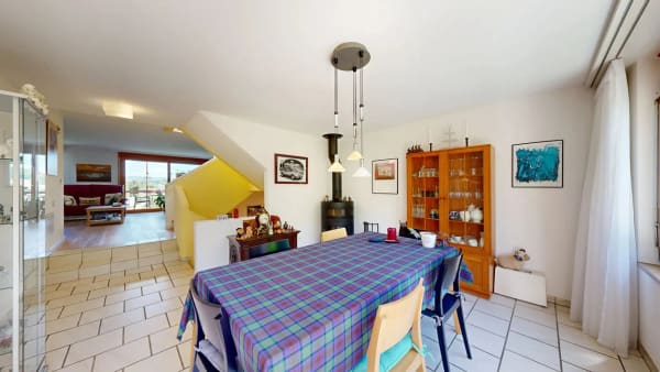 Immobilie in Ettingen - 5-Zimmer-Reihenmittelhaus mit Garage und zwei Aussenparkplätzen - Bild 8