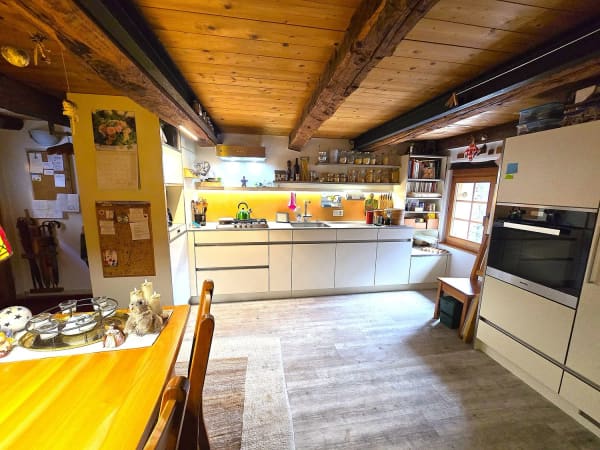 Immobilie in Castaneda - Charmantes rustikales Haus mit herrlicher Aussicht, Terrasse & Garage - Bild 12