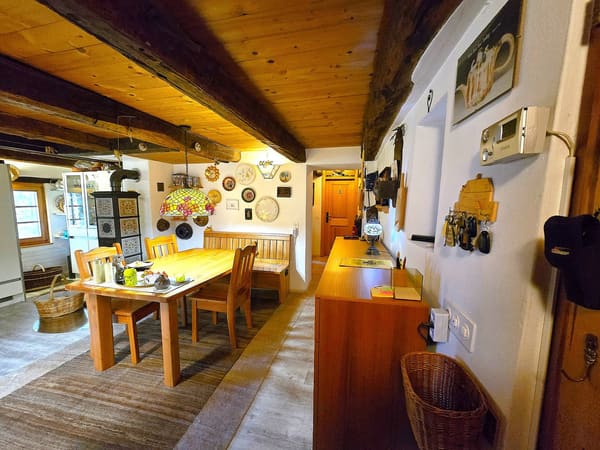 Immobilie in Castaneda - Charmantes rustikales Haus mit herrlicher Aussicht, Terrasse & Garage - Bild 15