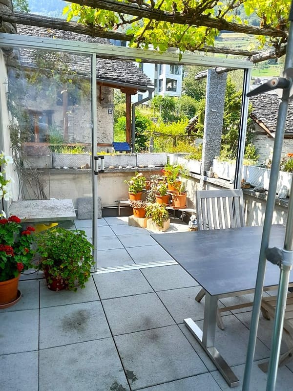 Immobilie in Castaneda - Charmantes rustikales Haus mit herrlicher Aussicht, Terrasse & Garage - Bild 7