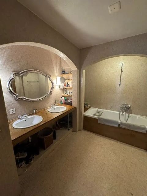 Immobilie in Eclépens - Maison de caractère rénovée de 7 pièces à Eclepens – Un patrimoine exceptionnel - Bild 11