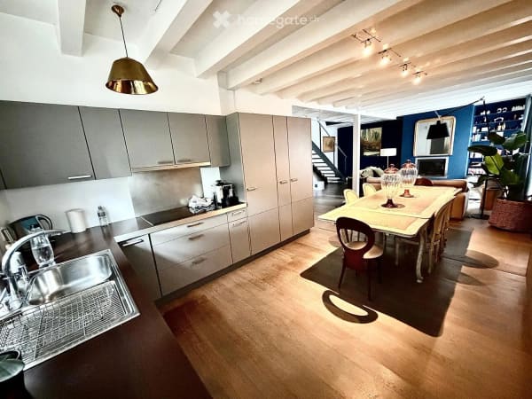 Immobilie in Petit-lancy - SPECTACULAIRE TRIPLEX DANS UNE MAISON DE VILLAGE AU COEUR DU PETIT-LANCY - Bild 8