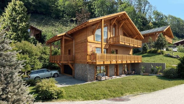 Immobilie in Les Sciernes-d'albeuve - Les Sciernes-d'Albeuve - Chalets contemporains - Bild 0