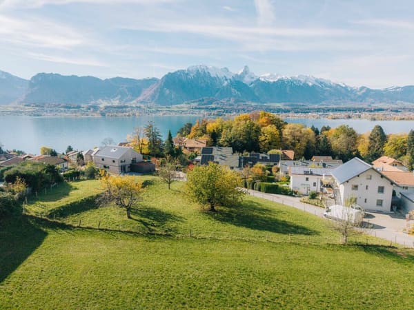 Immobilie in Hilterfingen - Wohnen wie im Einfamilienhaus - Neubau 4½-Zi-Gartenwohnung - Bild 3
