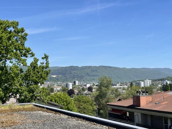 Immobilie in Ipsach - SchÃ¶ner Grundriss, Balkon & Dachterrasse - Bild 13