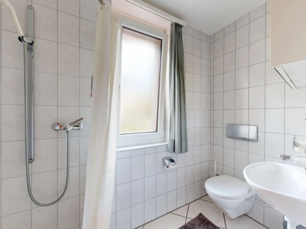 Immobilie in Rothenfluh - Charmantes Einfamilienhaus in Rothenfluh â€“ Wohnen mit Weitblick - Bild 12