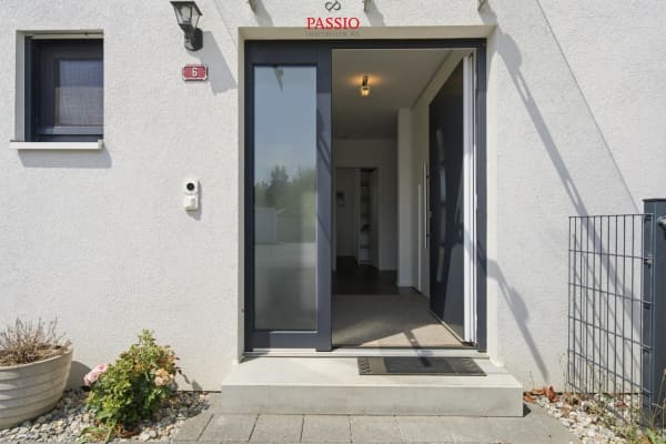 Immobilie in Surpierre - Modernes 5.5-Zimmer-Familienhaus mit traumhaftem Garten - Bild 2