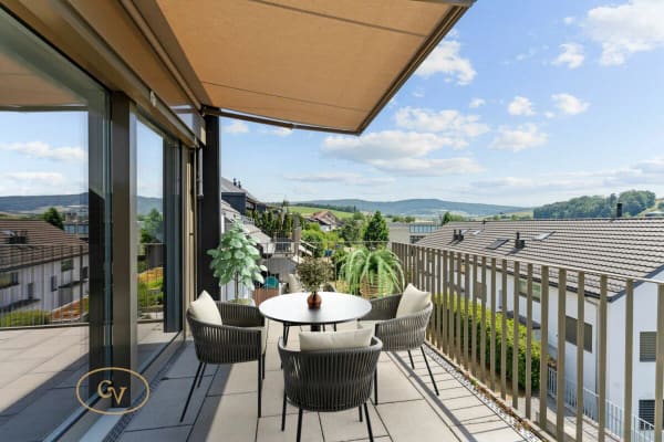 Immobilie in Lengnau Ag - Lichtdurchflutete Maisonette-Wohnung mit Galerie, Weitblick und Abendsonne - Bild 1