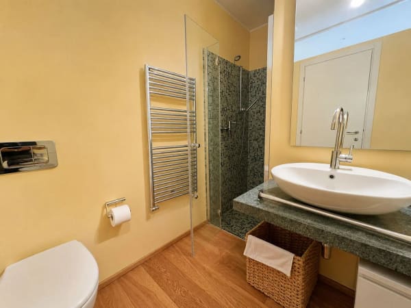 Immobilie in Vico Morcote - Elegante duplex con vista panoramica sul Lago - Bild 11