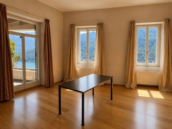 Immobilie in Vico Morcote - Elegante duplex con vista panoramica sul Lago - Bild 2