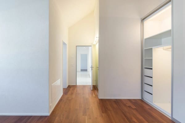 Immobilie in Udligenswil - GrosszÃ¼gige 4.5-Zimmer-Attika-Wohnung mit zwei TiefgaragenplÃ¤tzen, zwei Kellern - Bild 12