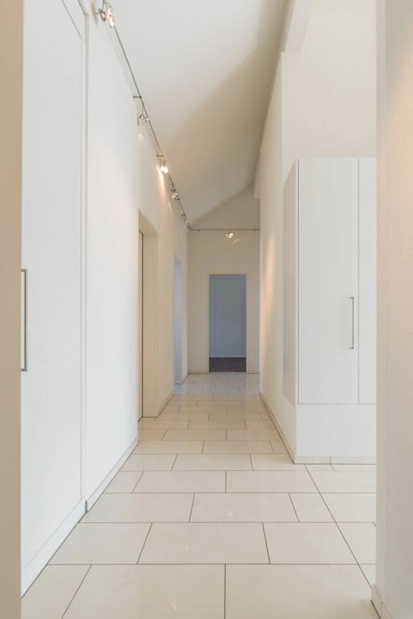 Immobilie in Udligenswil - GrosszÃ¼gige 4.5-Zimmer-Attika-Wohnung mit zwei TiefgaragenplÃ¤tzen, zwei Kellern - Bild 16