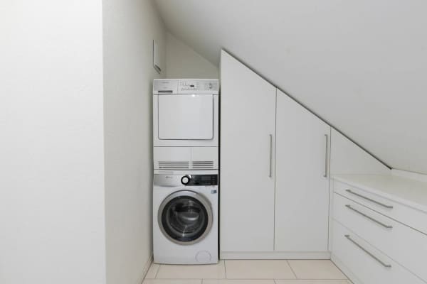Immobilie in Udligenswil - GrosszÃ¼gige 4.5-Zimmer-Attika-Wohnung mit zwei TiefgaragenplÃ¤tzen, zwei Kellern - Bild 18
