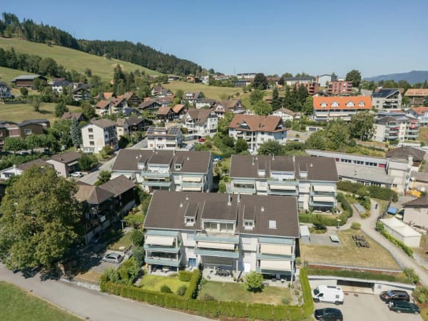 Immobilie in Udligenswil - GrosszÃ¼gige 4.5-Zimmer-Attika-Wohnung mit zwei TiefgaragenplÃ¤tzen, zwei Kellern - Bild 20