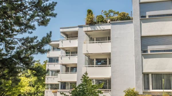 Immobilie in Ortschwaben - Einzigartige 3.5-Zimmerwohnung mit Aussenparkplatz - Bild 0