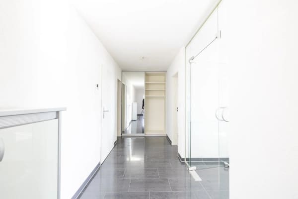 Immobilie in Ortschwaben - Einzigartige 3.5-Zimmerwohnung mit Aussenparkplatz - Bild 14