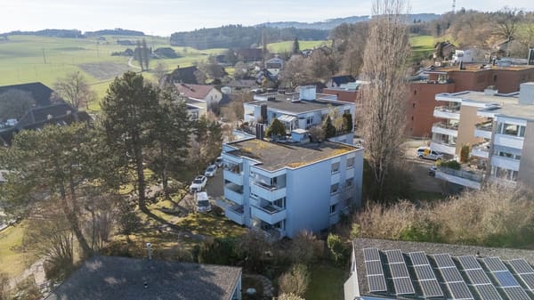 Immobilie in Ortschwaben - Einzigartige 3.5-Zimmerwohnung mit Aussenparkplatz - Bild 20