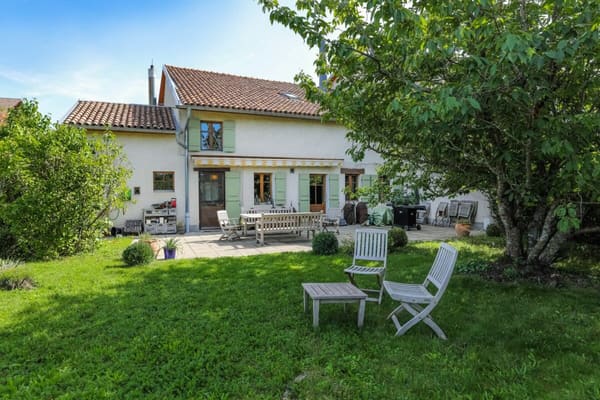 Immobilie in Jussy - Ravissante villa en campagne avec Jardin en Bordure des Vignobles de Jussy - Bild 0