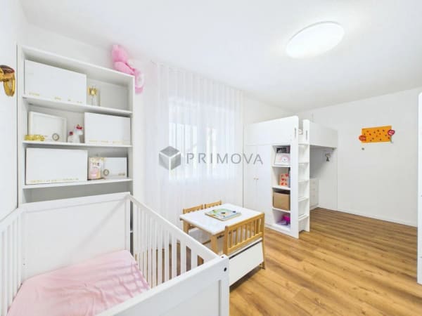 Immobilie in Neuendorf - Frisch renoviertes Familienidyll mit Garten und Spielparadies im Dachgeschoss - Bild 7