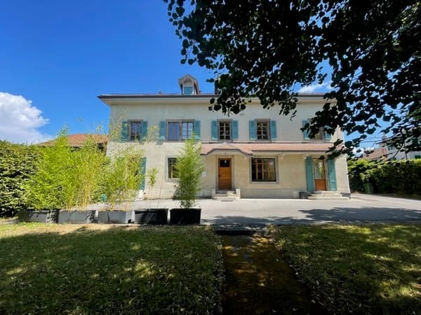 Immobilie in Jussy - Majestueuse Villa de Caractère à Jussy – 11 Pièces, 350 m² - Bild 1